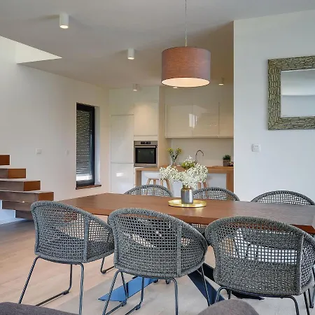 Villa Modern With Swimming Pool *